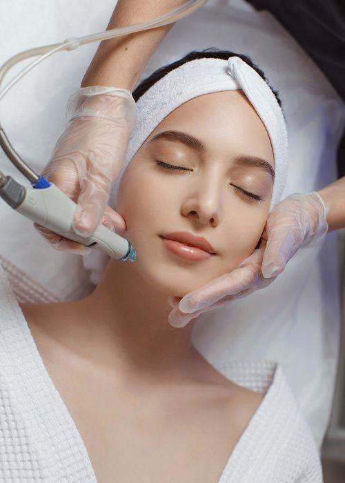 Hydra Facial